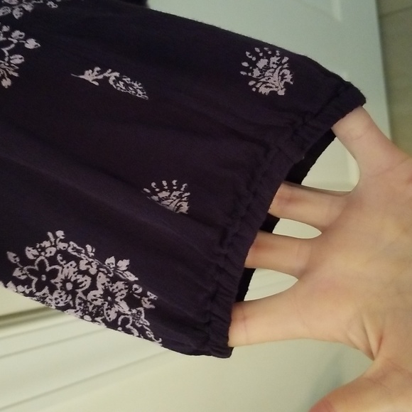 Skies are Blue *Devan* button detail top - Picture 4 of 8